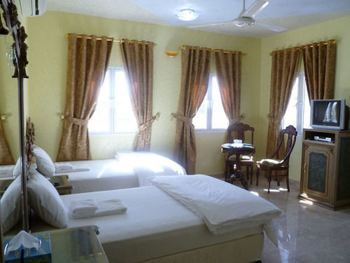 Hotel Jibreen 3*